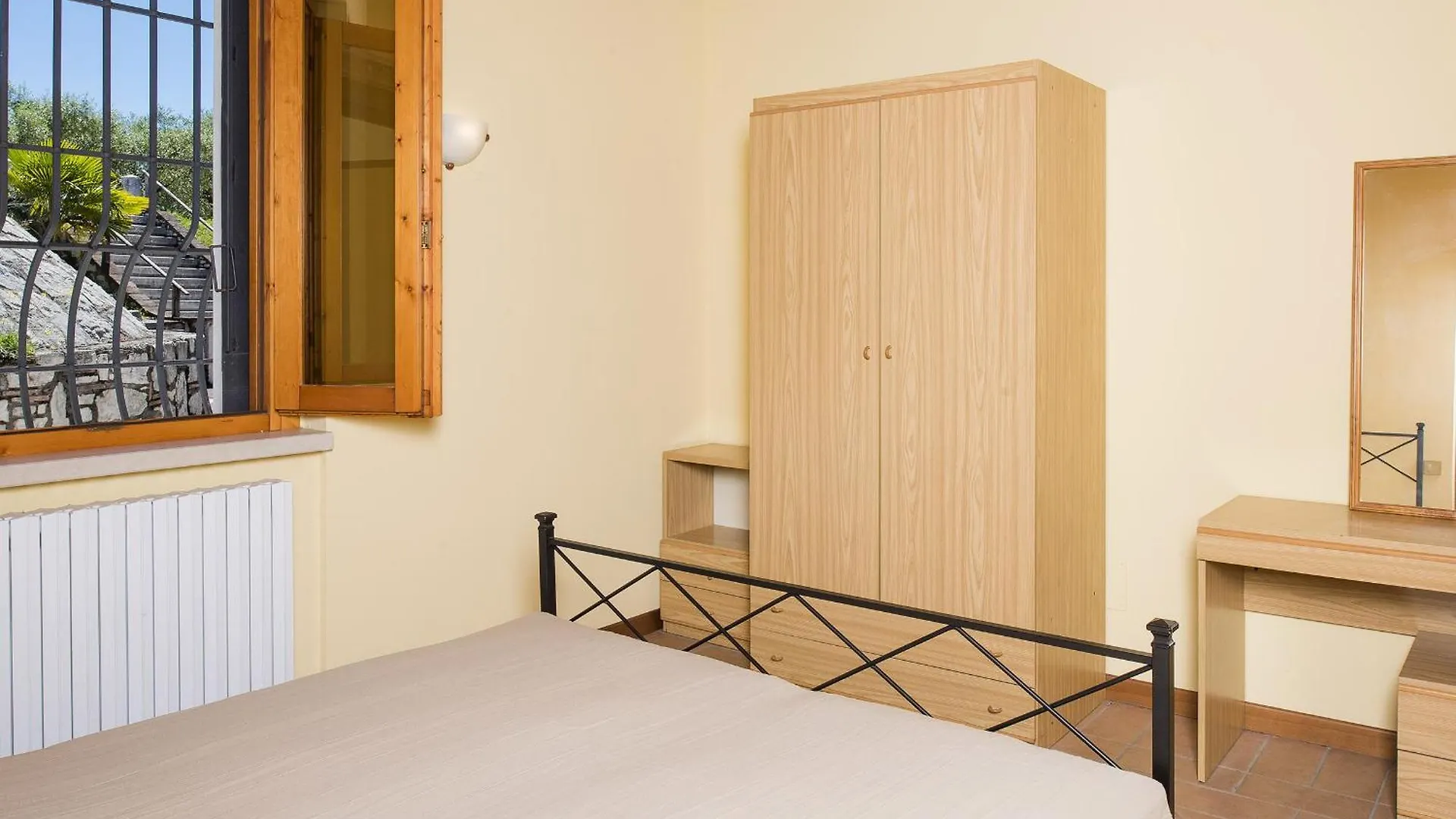 Roel Apartments Lazise Calmasino