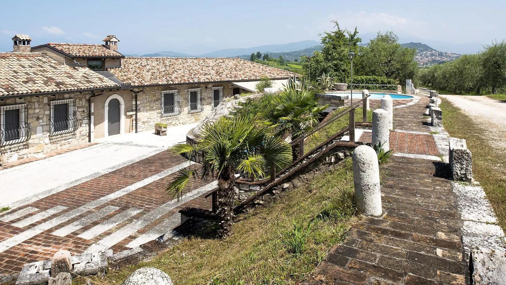 Roel Apartments Lazise Calmasino 0*,