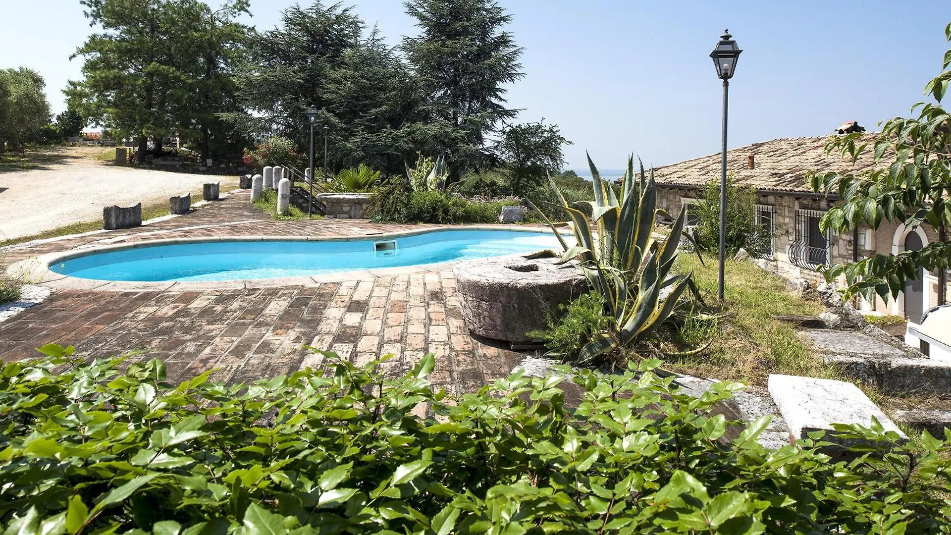 Roel Apartments Lazise Calmasino